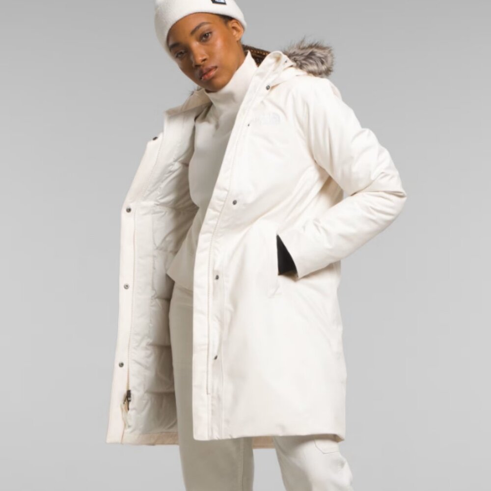 The North Face Women's Arctic Parka with Faux Fur Hood; NWT; Size XXL - Picture 2 of 11